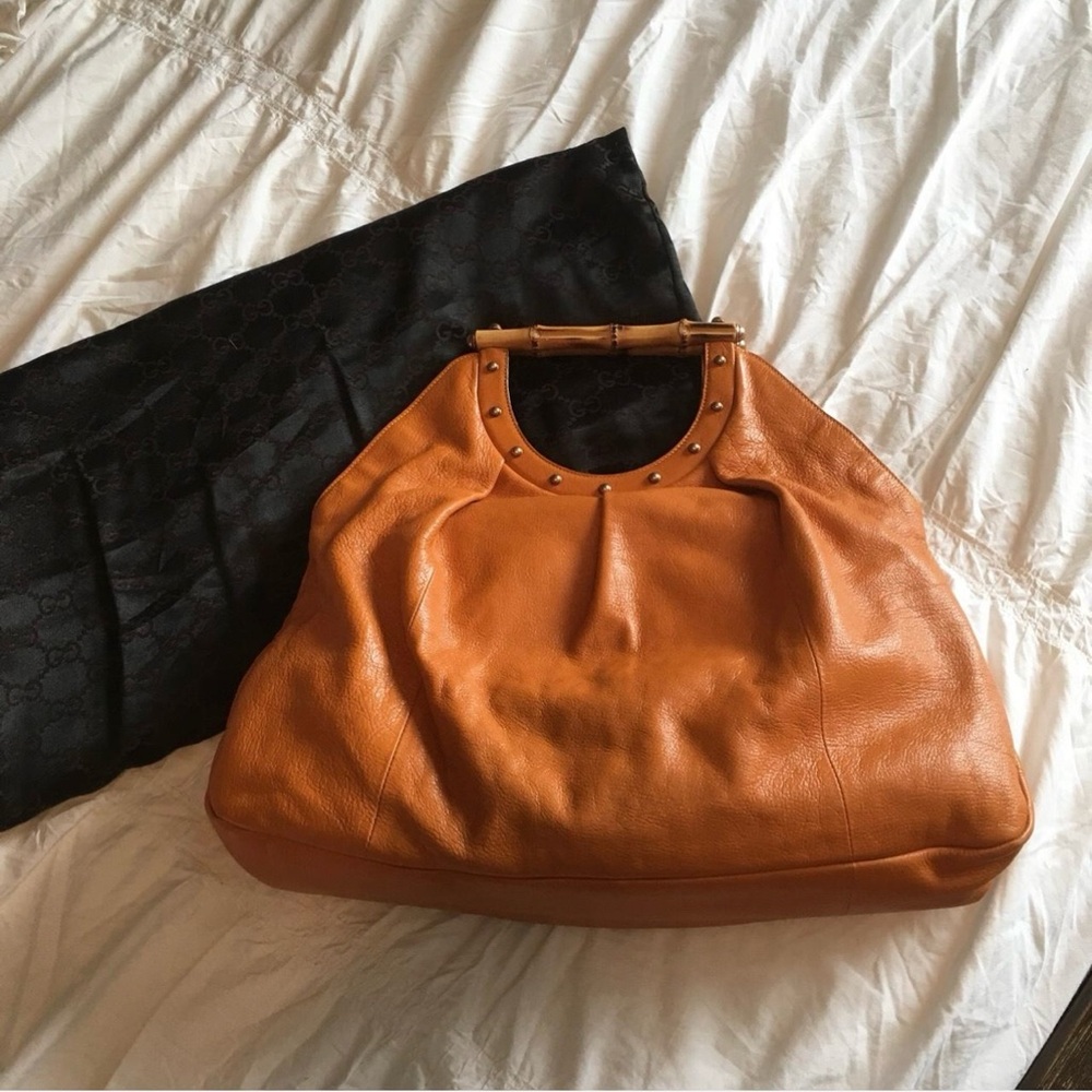 Vintage GUCCI Orange leather  Hobo Bag with Bamboo Handle (early 2000’s)